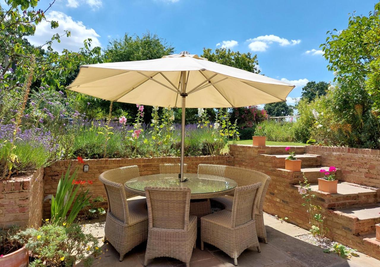 The Coach House Villa Biddenden Exterior photo